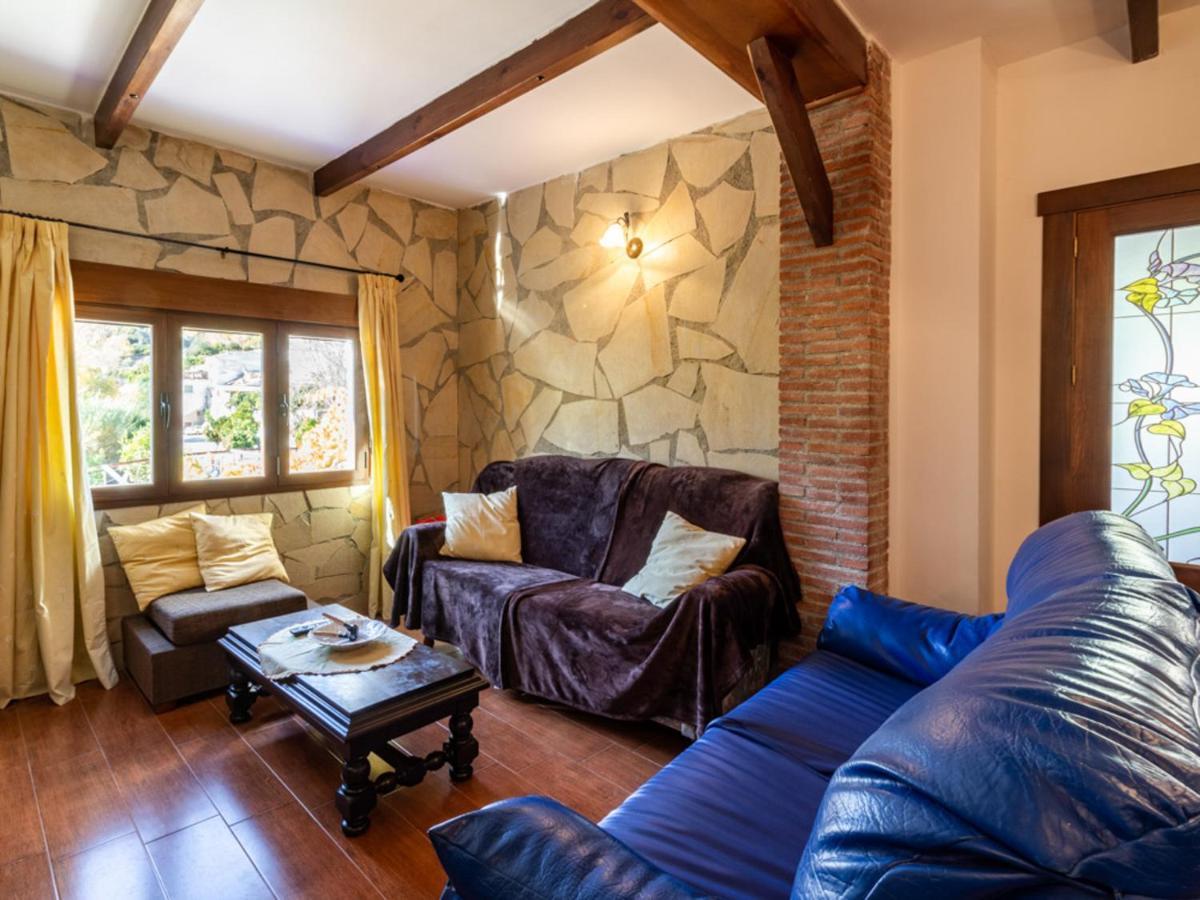 Casa Del Rio * Saleres