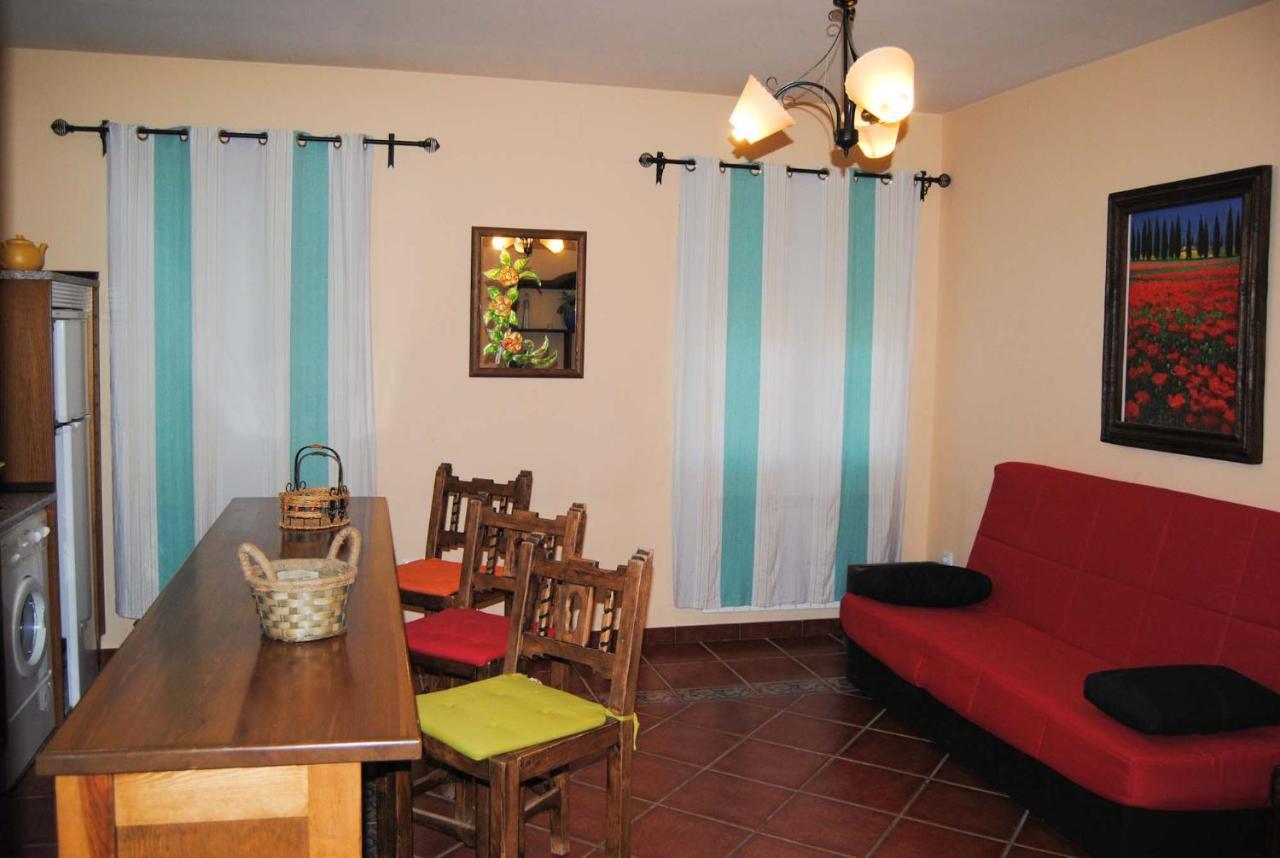 La Bodega Del Abuelo Bujalaro