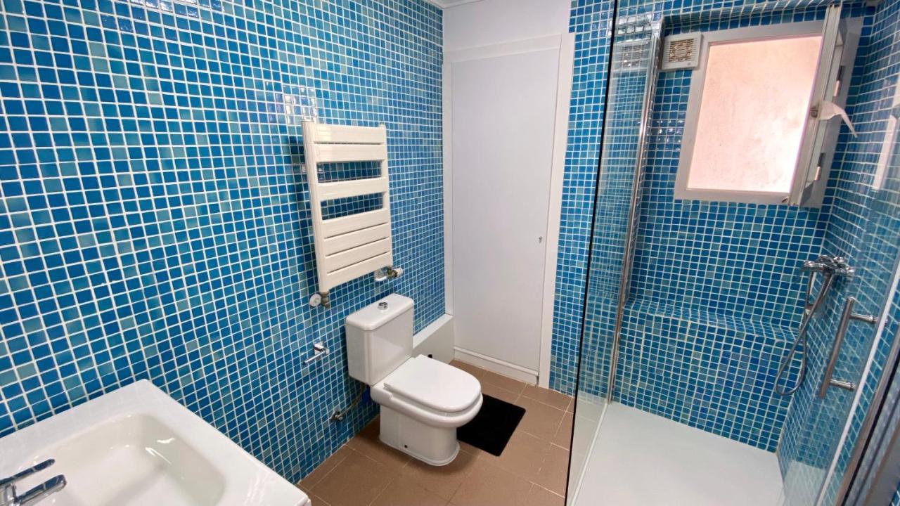 Spectacular Penthouse 100m From
