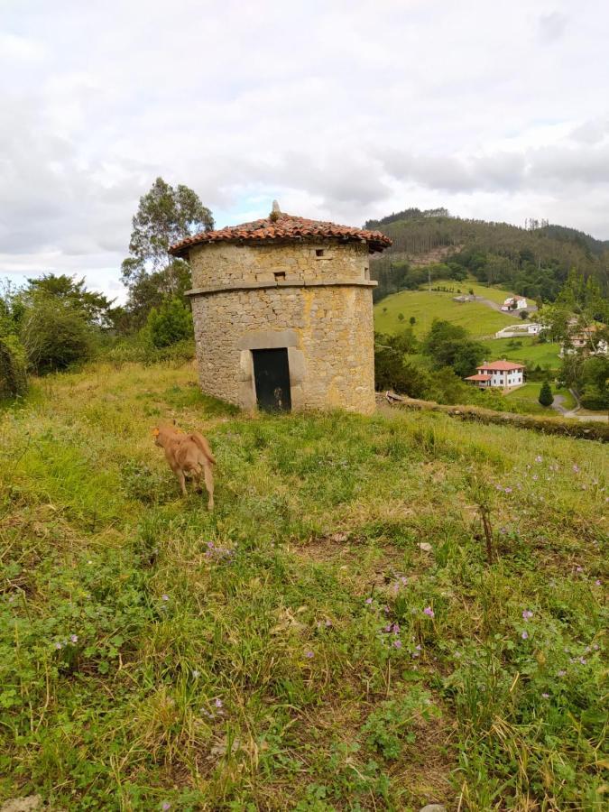 La Figal De Xugabolos, Salas Hotel