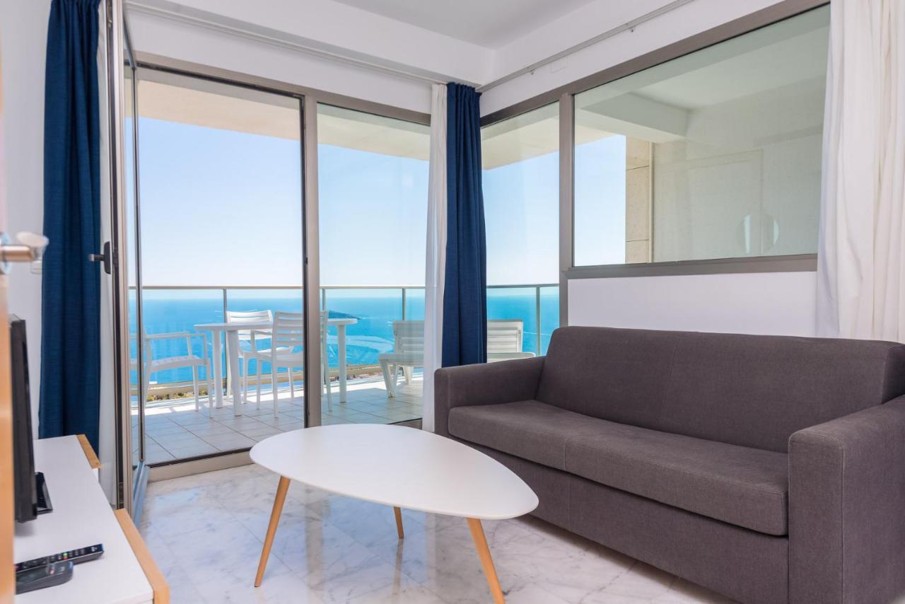 Apartment Private Balcony With Amazing Sea Views