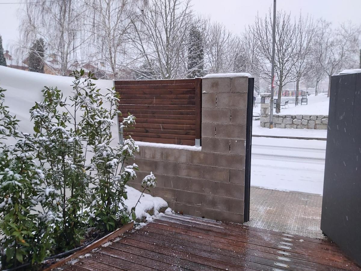 Apartment Acero Y Piedra Con Jardin Privado Cerceda (Madrid)