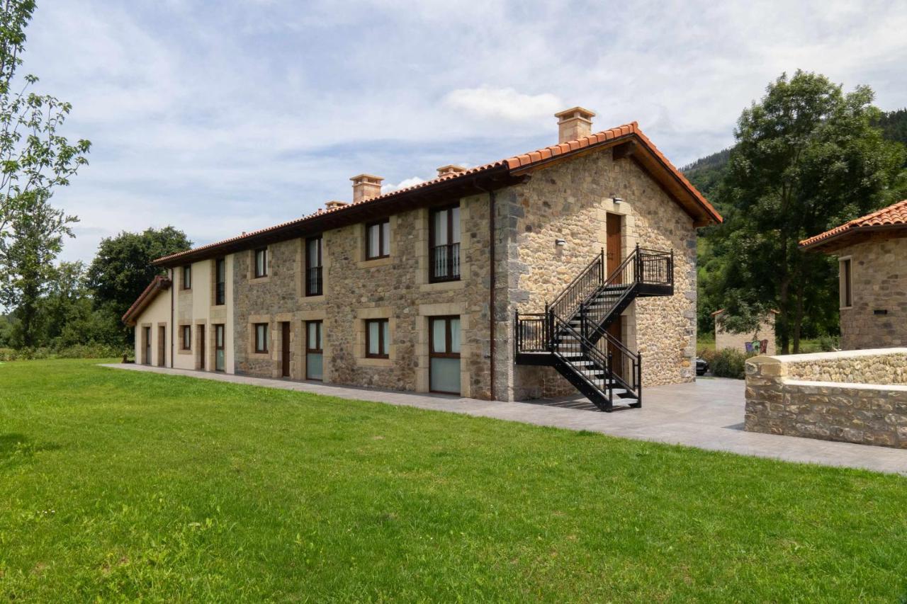 Complejo Rural El Cerradon Country house Alceda