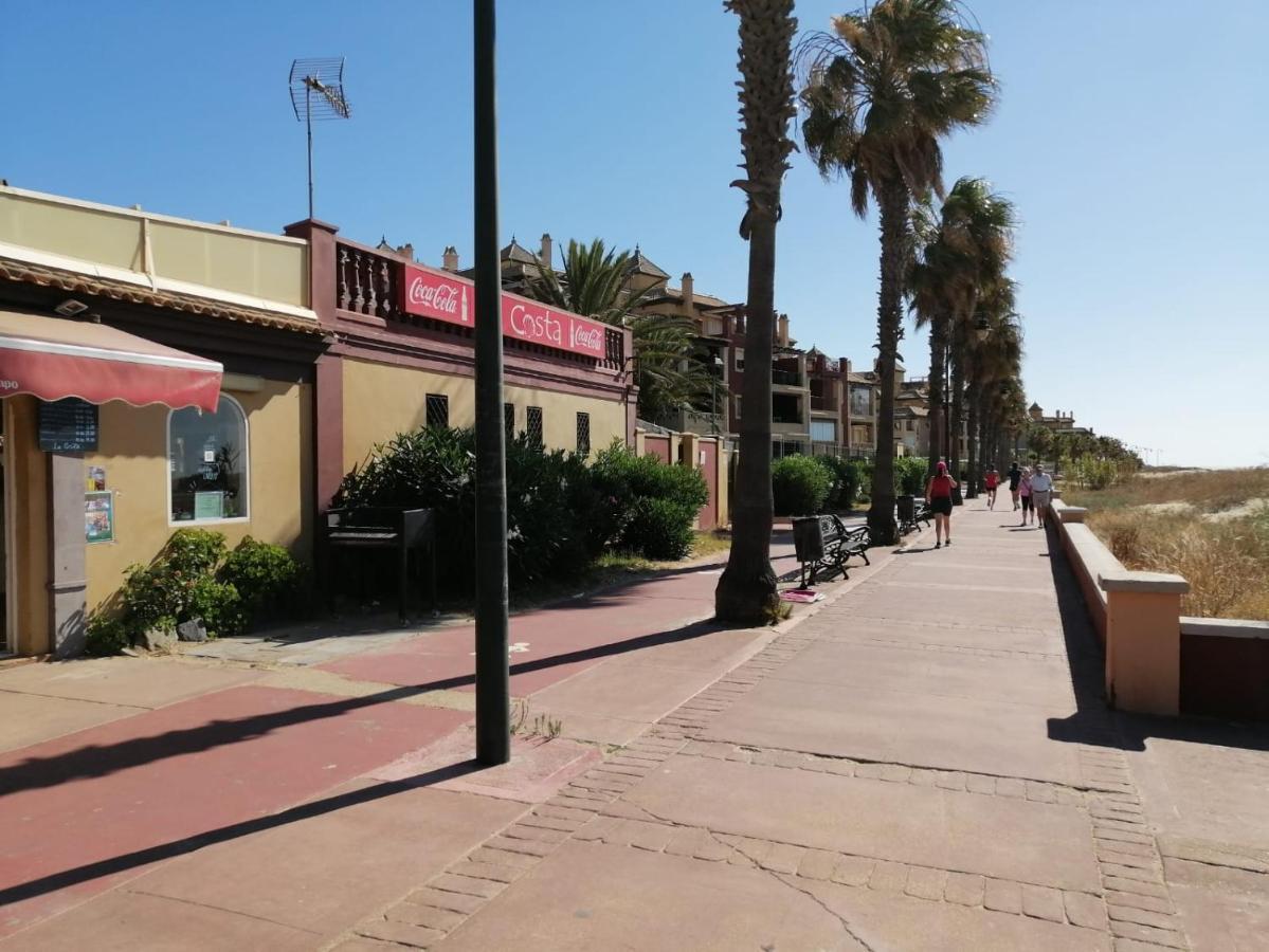 Apartamento Urbanizacion Alcaudon 1a Linea De Playa Apartment *