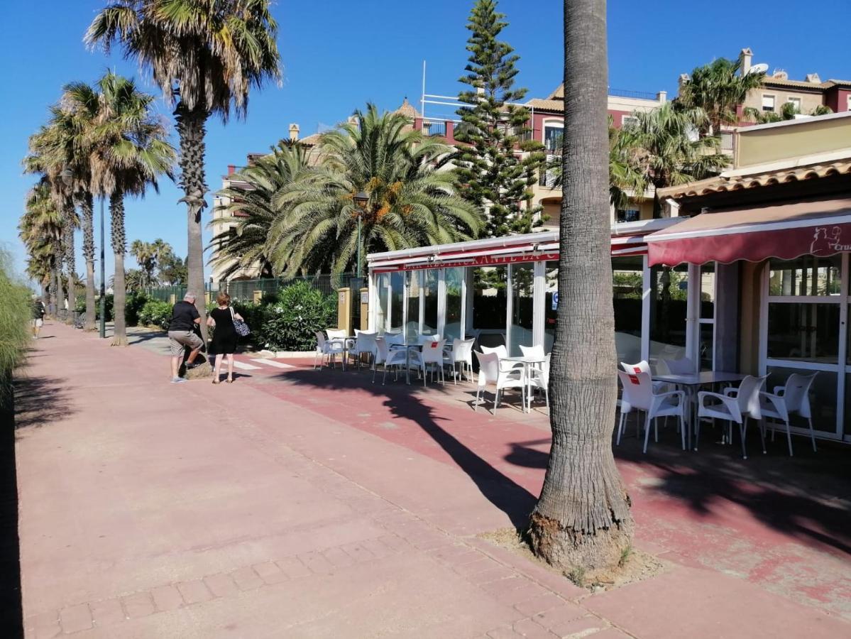 Apartamento Urbanizacion Alcaudon 1a Linea De Playa Apartment Isla Canela