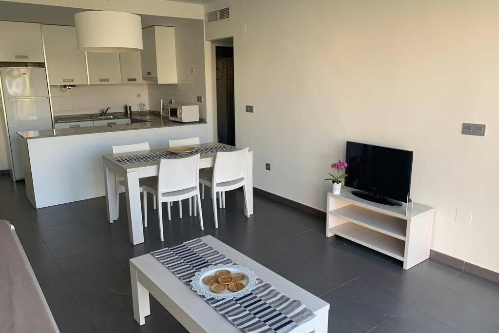 Lmha 07 Club Apartment *