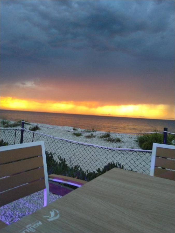 Stylish Family Villa, Near Beach,prive Parking,wifi *