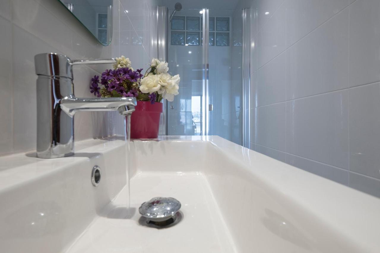 Apartment Ribera 5 *
