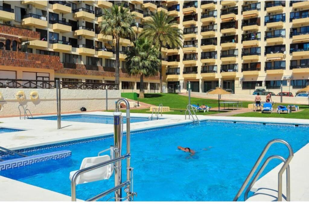 Aloha Beach Estudio Nuevo Jacuzzi Frente Al Mar Apartamento *
