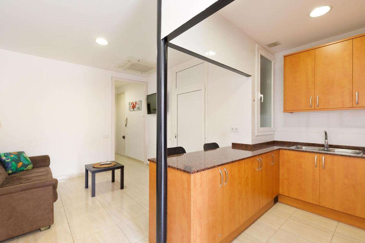 U-nique Urgell Apartment