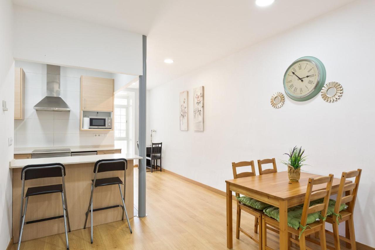 U-nique Urgell Apartment