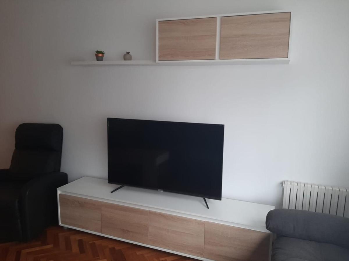 Piso Al Lado De La Playa, Apartamento *