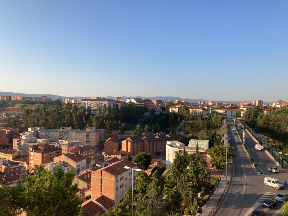 Apartamento Teruelhome Iv Atico Con Vistas Y Aparcamiento En El Centro *