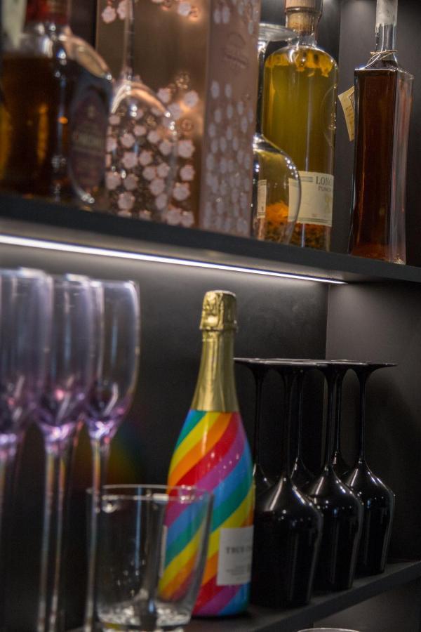 Elite - Gay Men Only (adults Only) Guest house