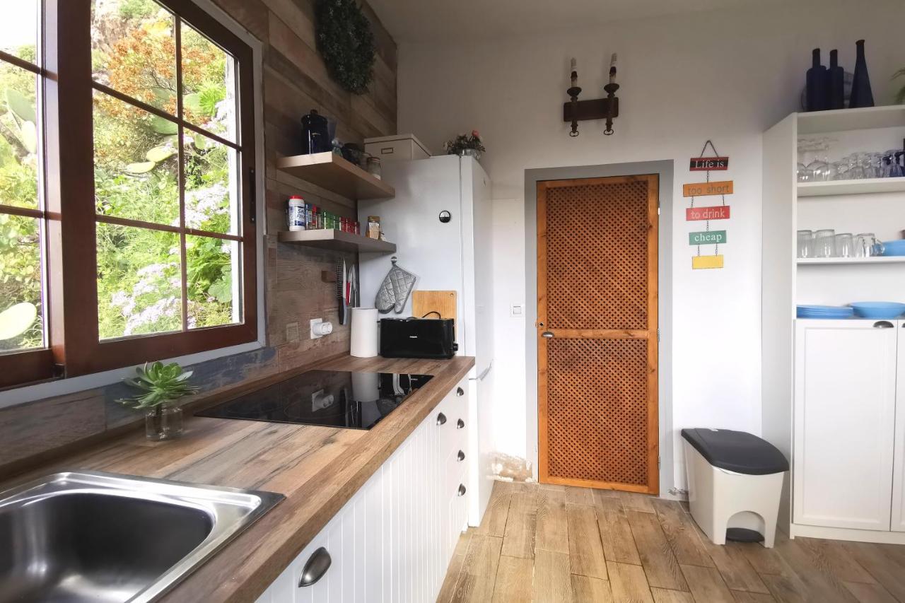 Casa Cueva Azul