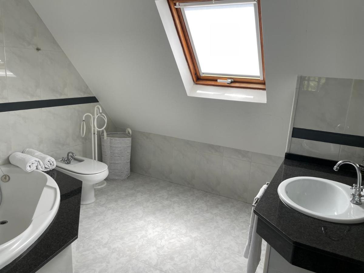 Holiday home Tranquilidad Con Piscina En Casa Nantes En Sanxenxo