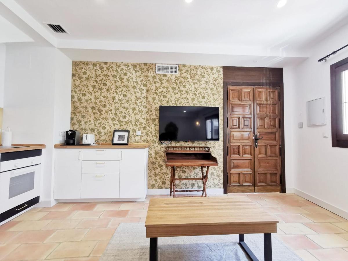 Tres Llaves Palacio De Vela De Cobos Apartment *