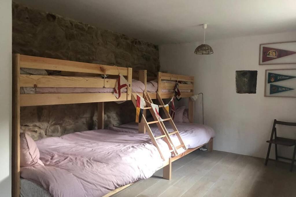 Abad, Rustica Con Casa Y Piscina
