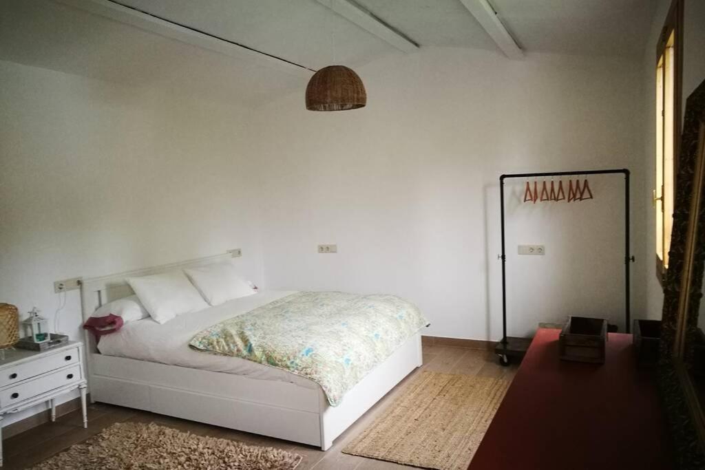 Villa Abad, Rustica Con Casa Y Piscina