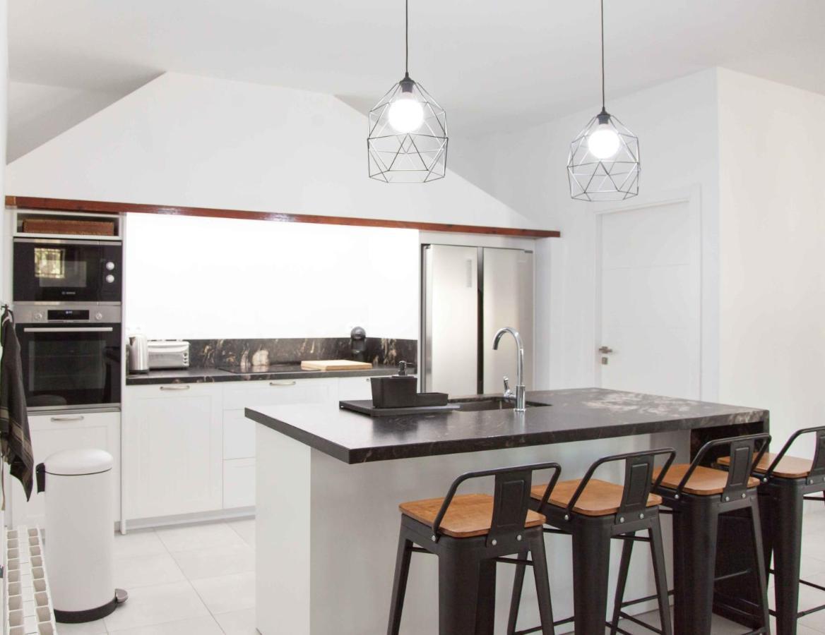 Conchin Casa Junto A Parque Natural