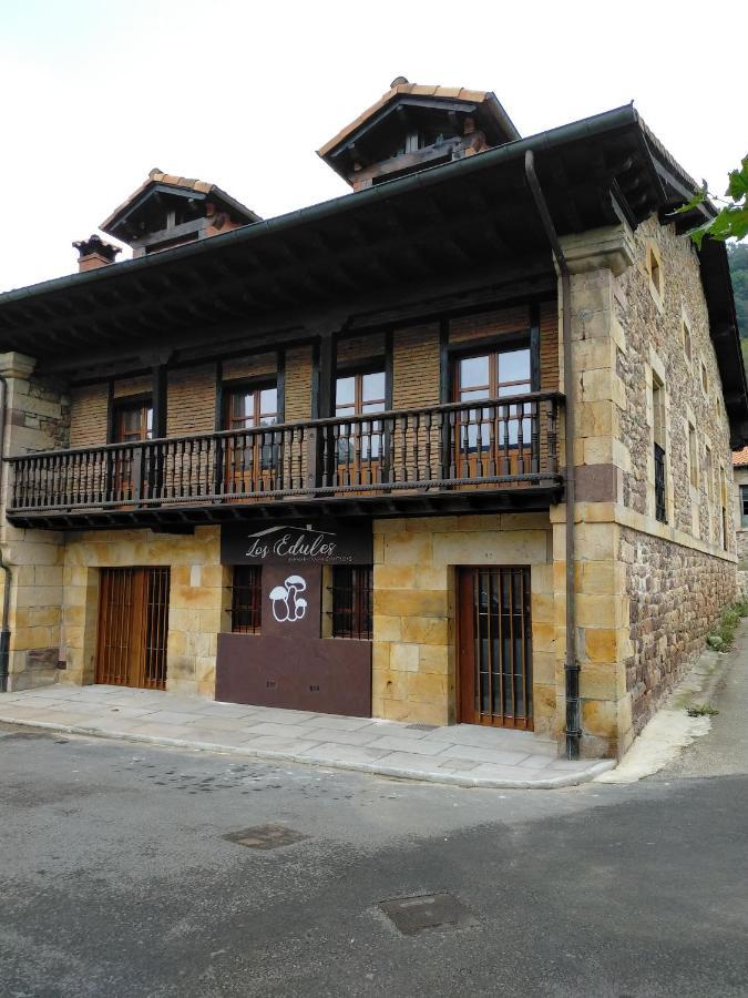 Apartahotel Edules Treceño