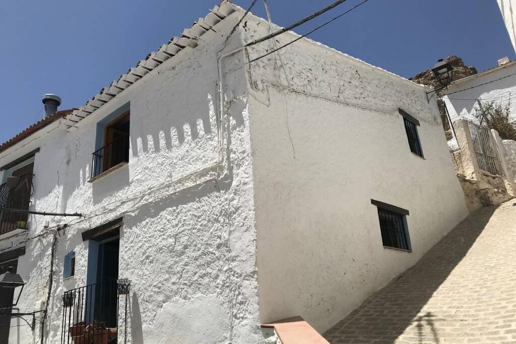 Casa De La Luna * Serón