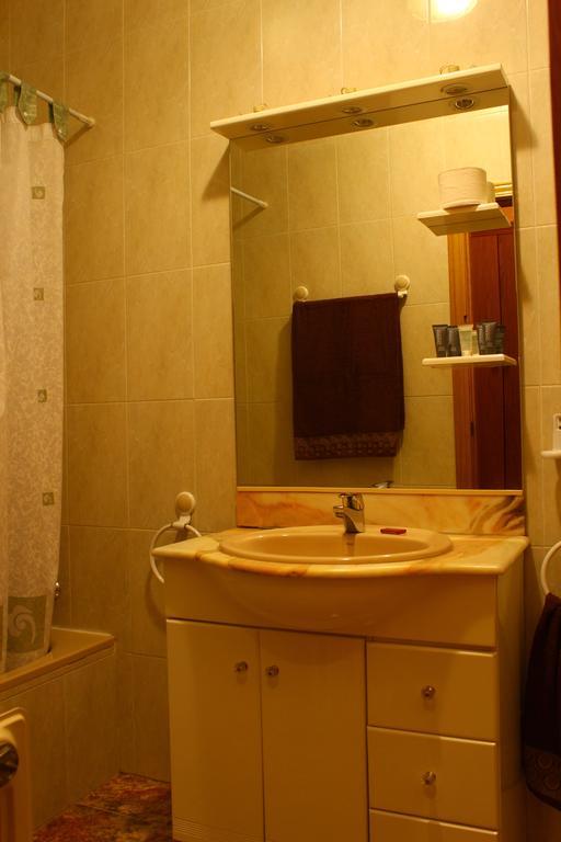 Residencial Robles Country house *