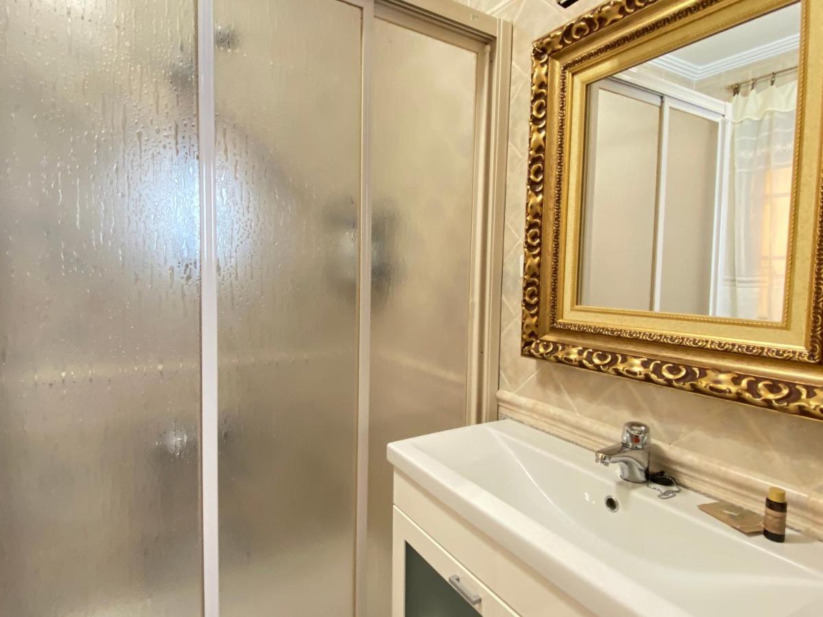 Casa Pedraza Con Piscina Privada Сasa de vacaciones *