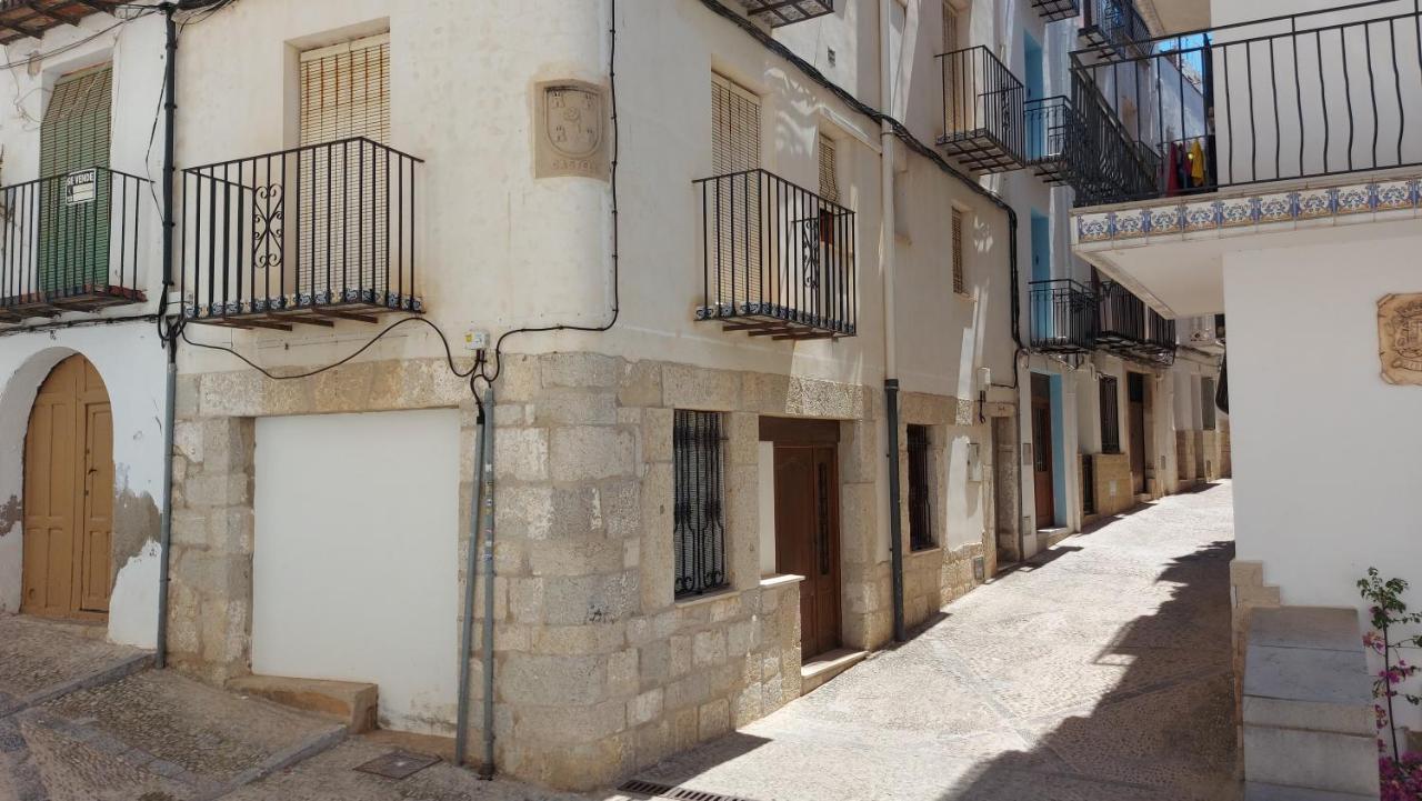 Casa Castell Alojamiento Turistico En El Casco Antiguo De * Peñíscola