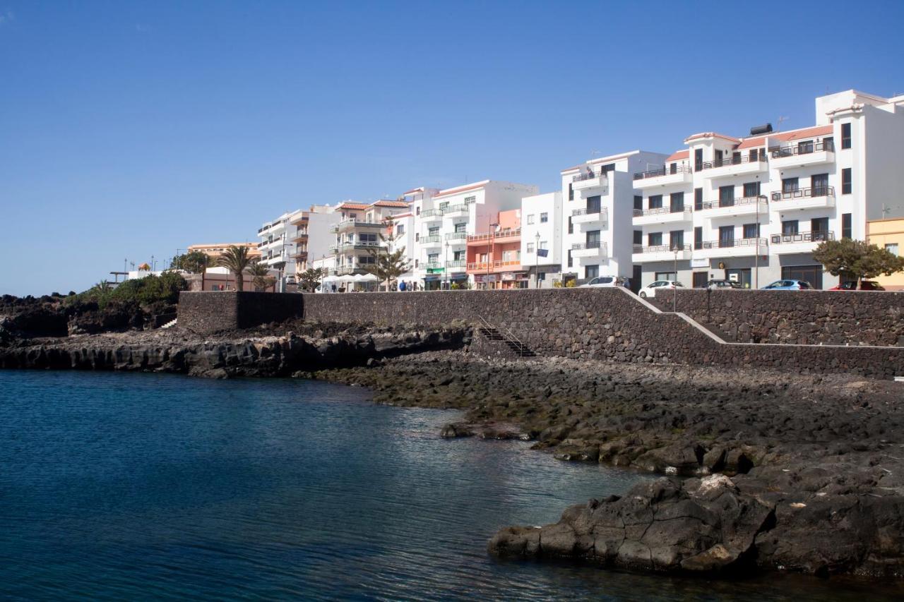 Vv 122 Con Balcón En Primera Línea De Mar Apartamento *