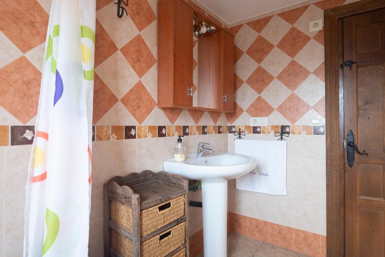 Charming House In With View Сasa de vacaciones *