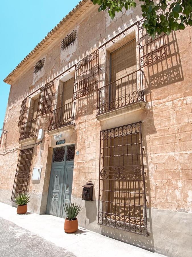 Mansion Taratatá El Pinós