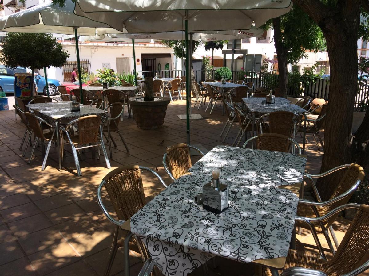 Restaurante El Cruce De Hornos