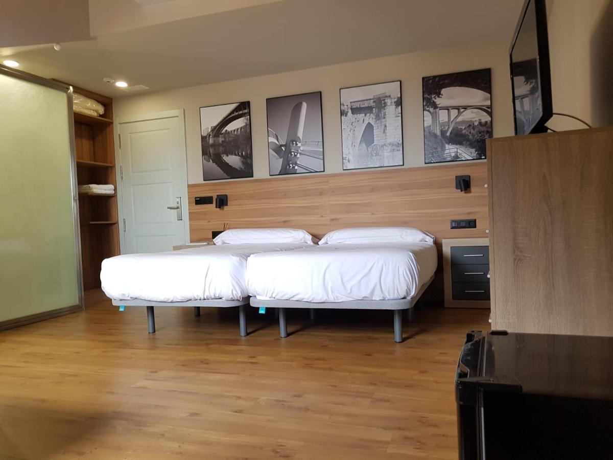 Apartamento Turísticos Y Vella By Bossh