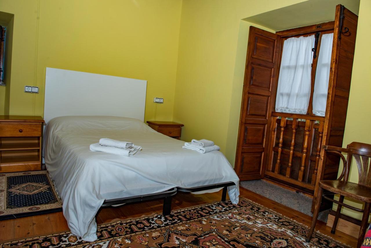 Holiday home Casa Rural Alegrias Malleza