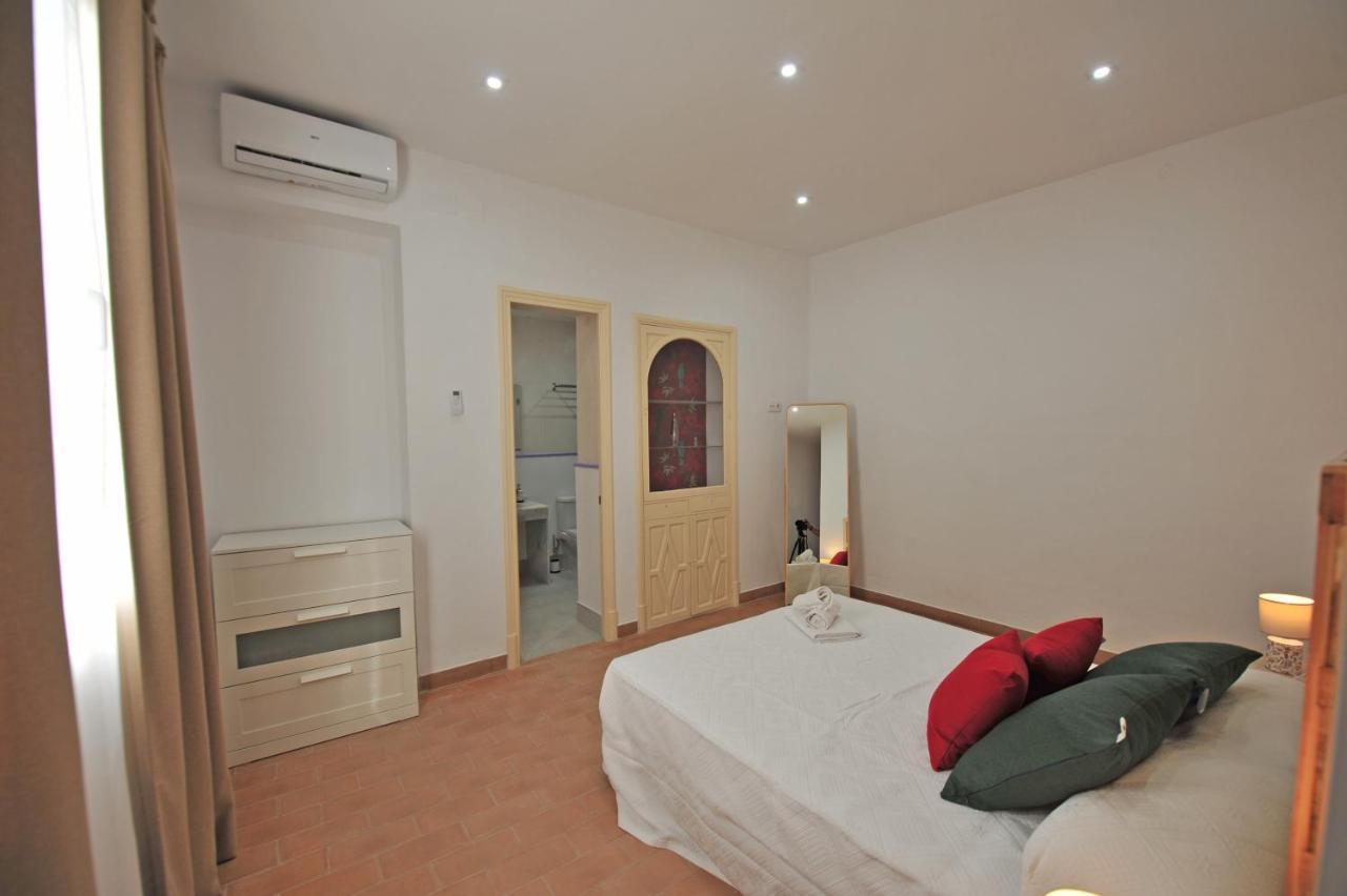 Apartment Palacete Centro Duque De Valais
