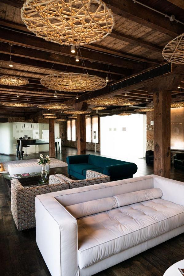 Af Pesquera Hotel