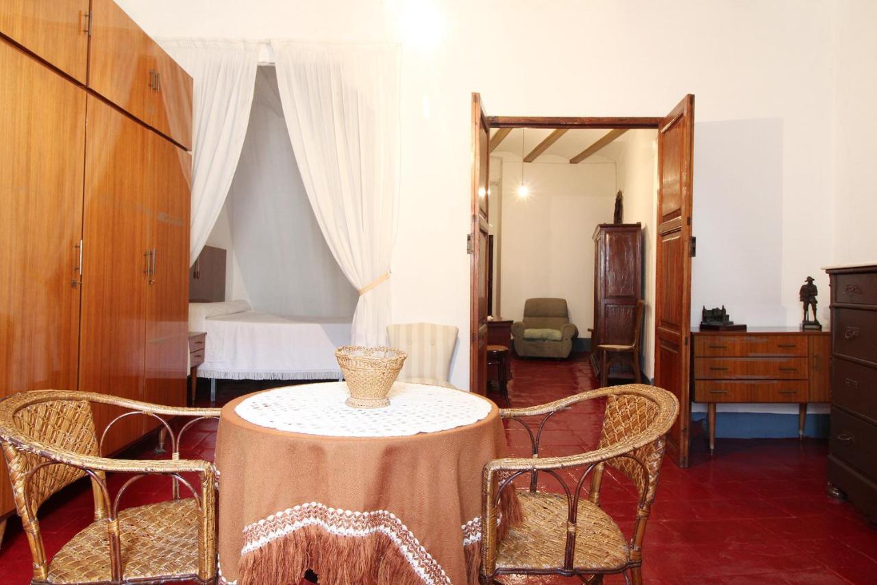 Global Properties, Casa Rural En Con Encanto