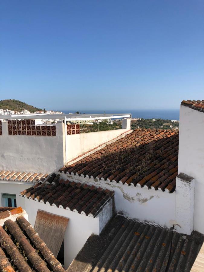Cerezo's House - Terrace & Jacuzzi Holiday home *
