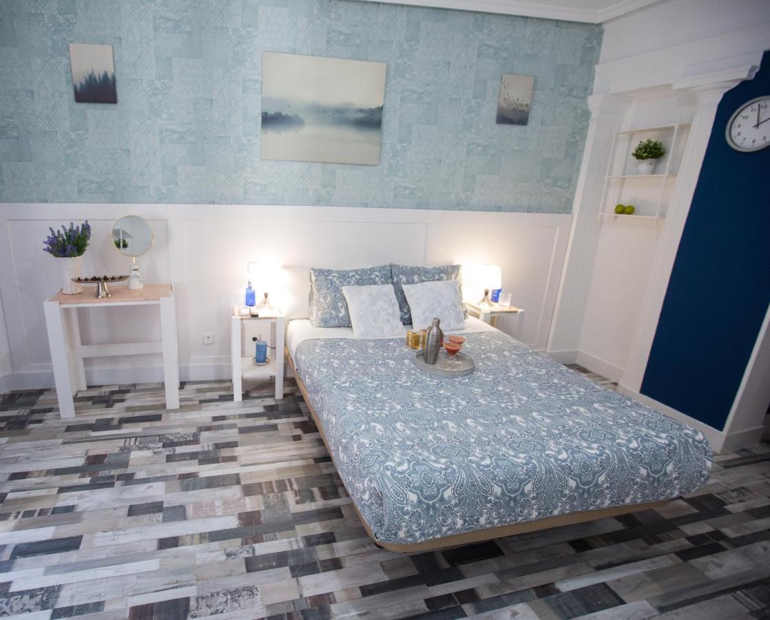 Fuencarral Adeco Guest house Madrid