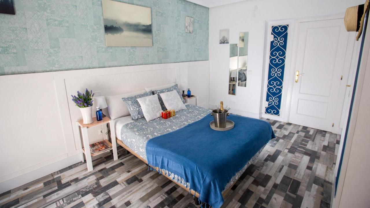 Fuencarral Adeco Guest house *