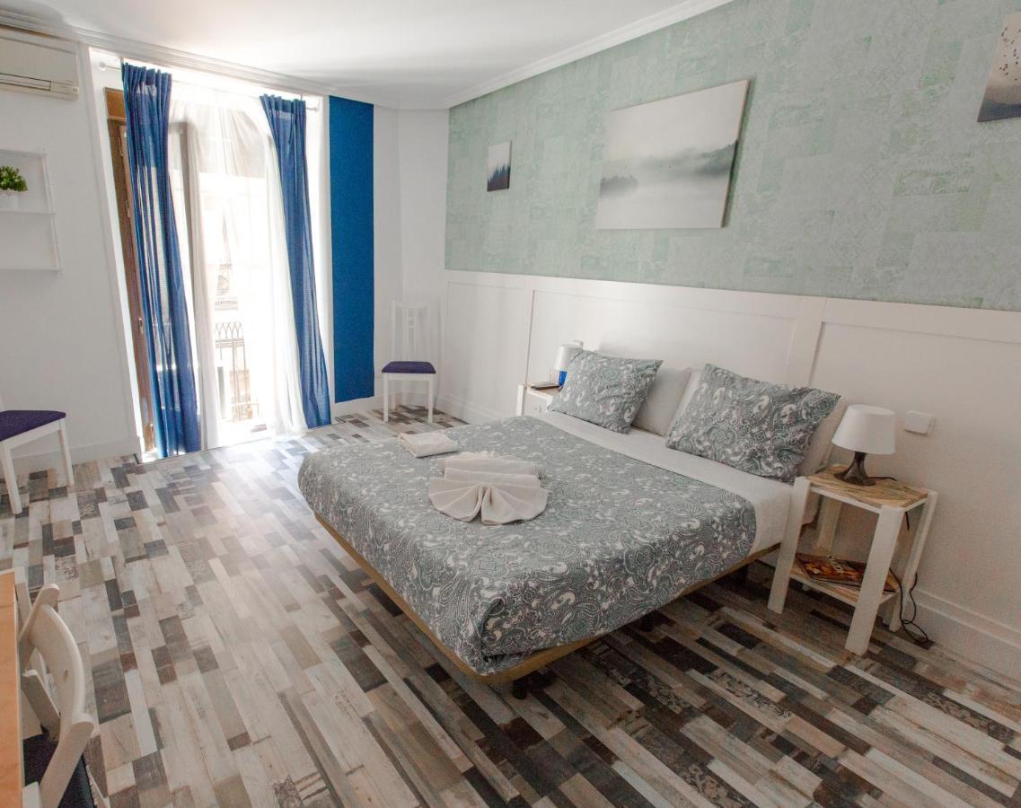 Guest house Fuencarral Adeco Madrid