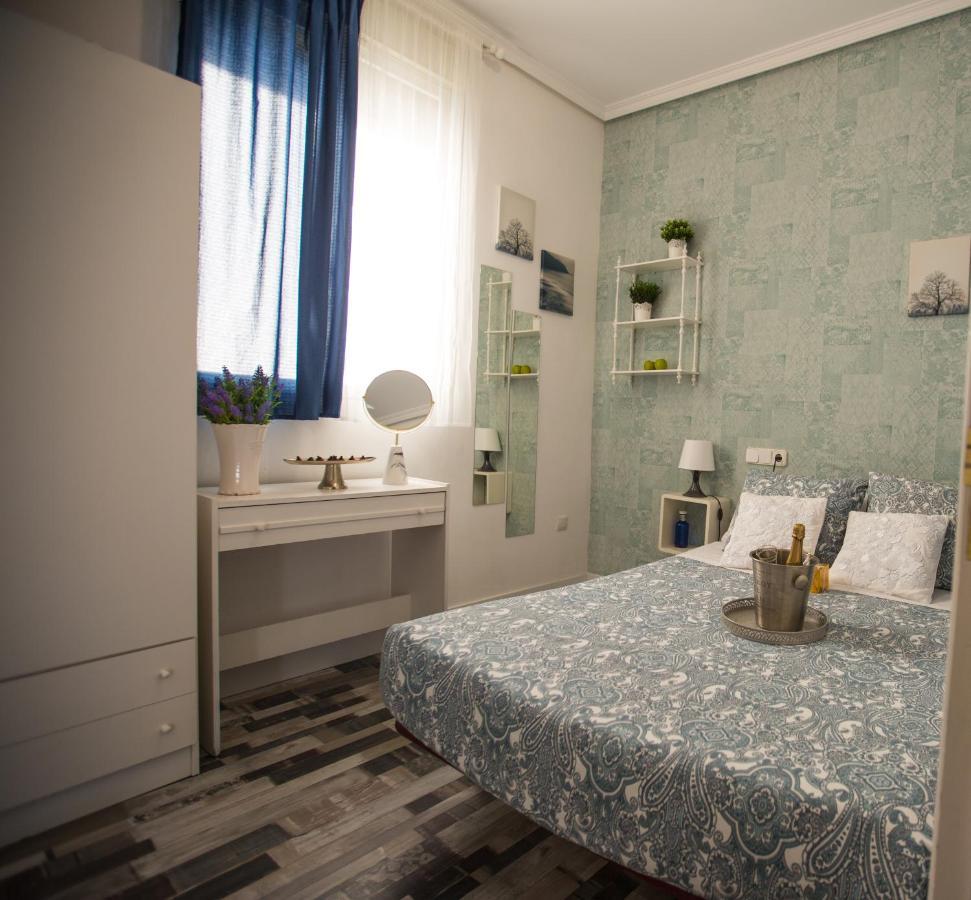 Guest house Fuencarral Adeco Madrid