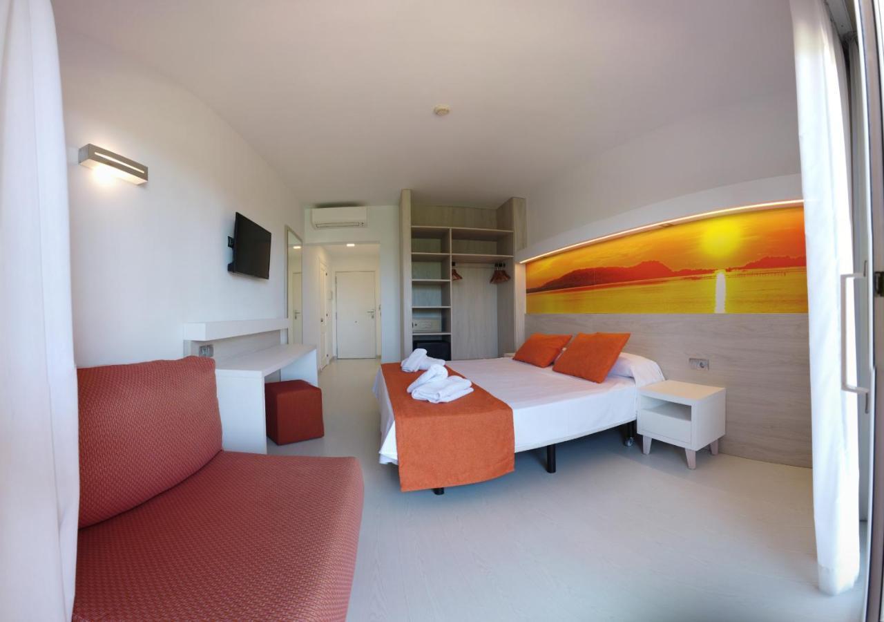 Hotel Arenas De 4*