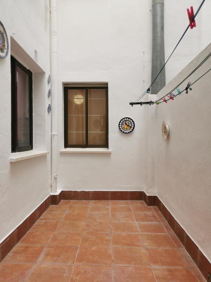 Isis Homestay *