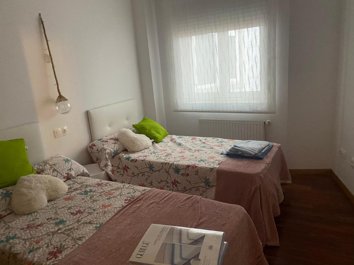 En Apartment *