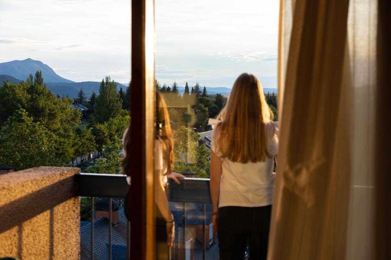 Hotel Oroel & Jaca