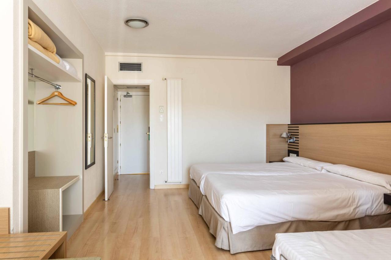 Oroel & Hotel 4*