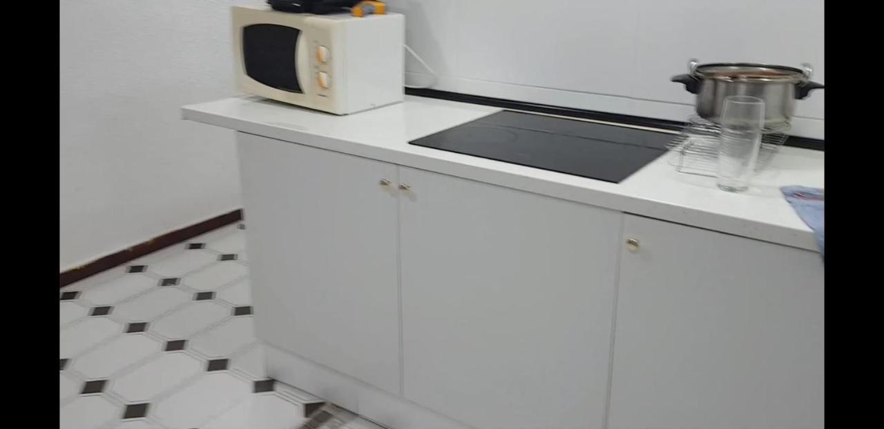 Habitación en casa particular Enrique Número 68 *