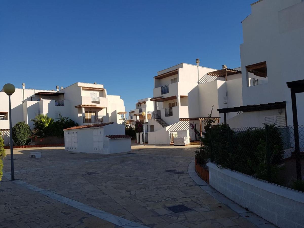 Casa Baja Naturista Con Patio En Primera Linea! Apartamento Vera